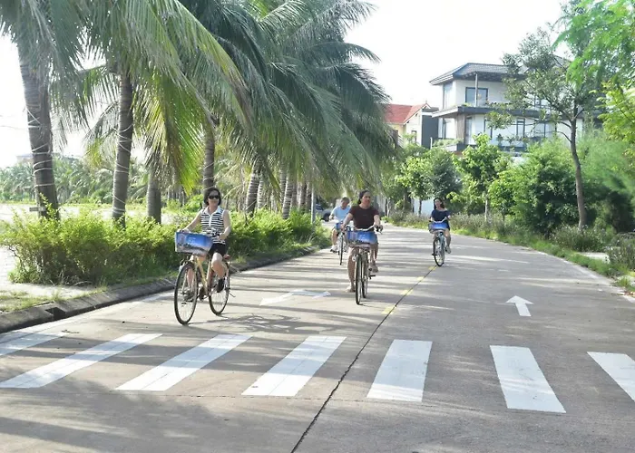 Ho 1 Ngu 1 Ve Sinh Citadine View Bien Apartment Ha Long